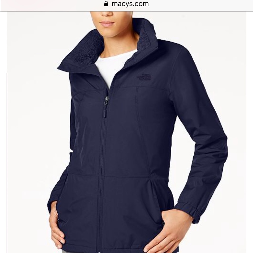 North face Luisa rain jacket Medium